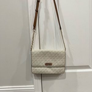 Michael Kors crossbody